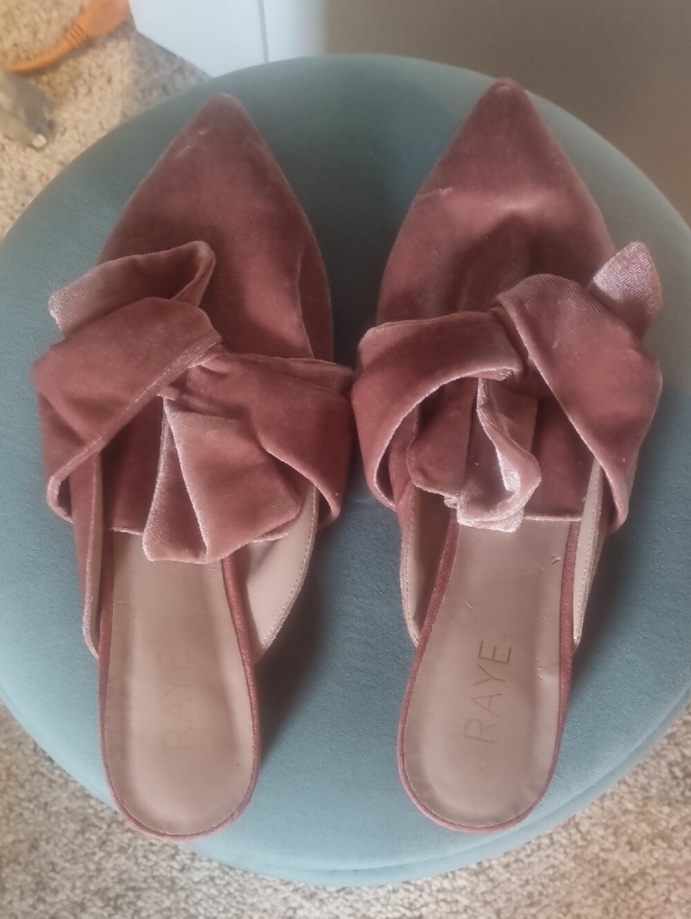 Raye Velvet pink bow mules size 9.5 - Picture 2 of 6